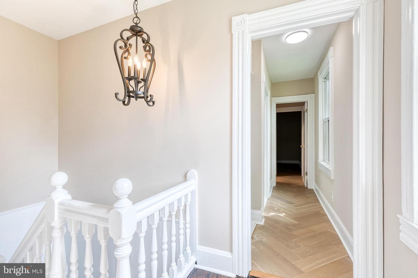 806 Homestead Street photo 31