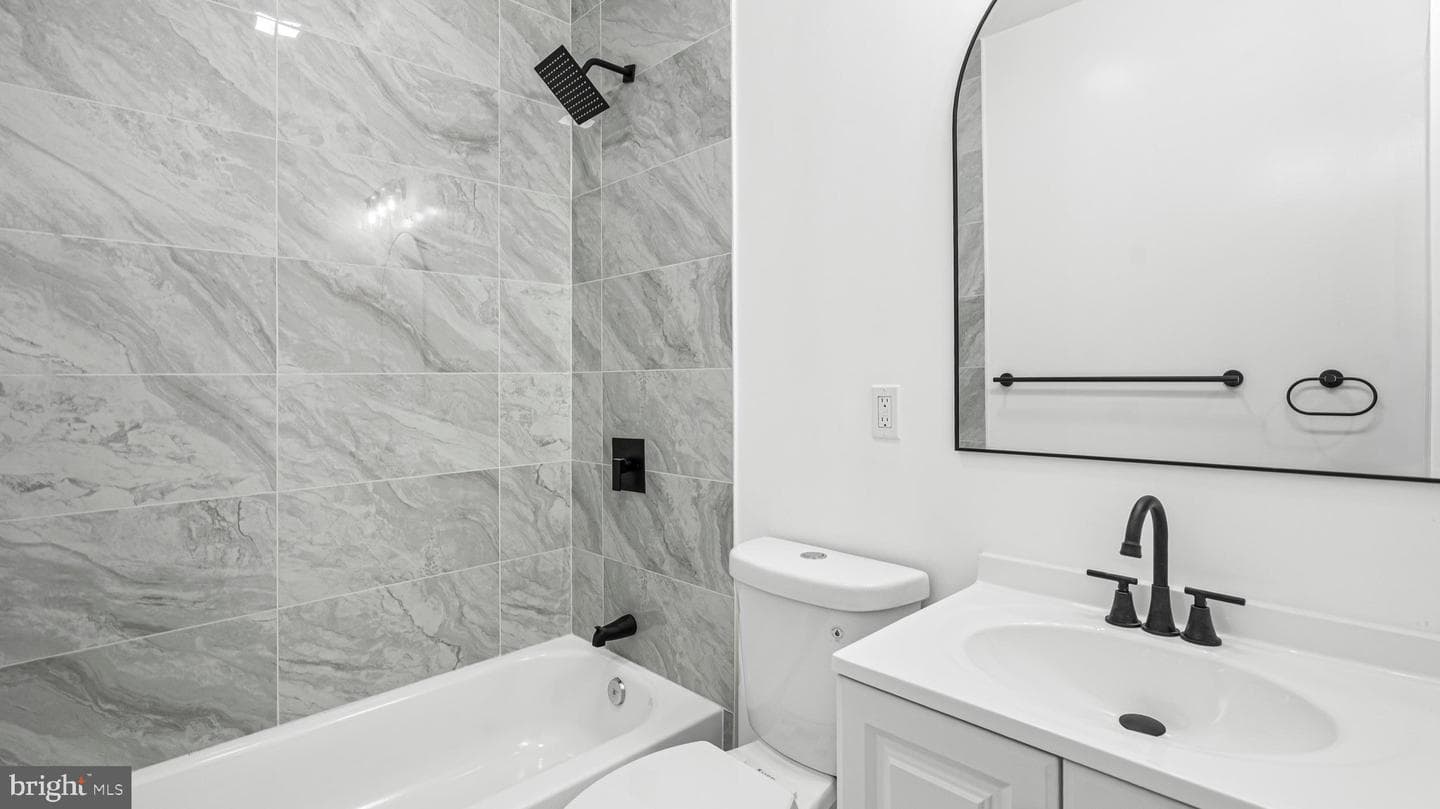 3310 E Lombard Street photo 13