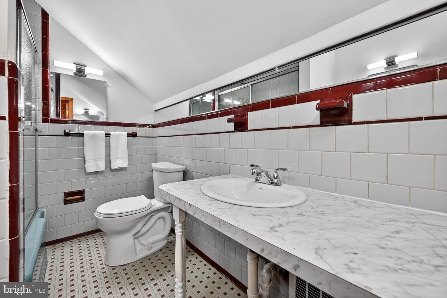 2119 Edmondson photo 51