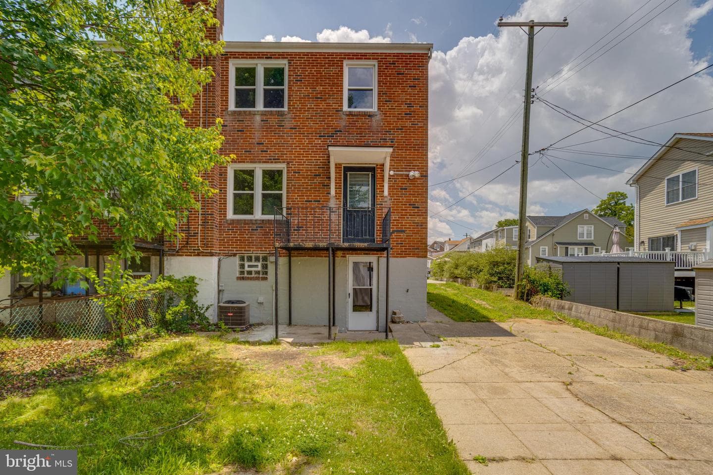 4600 Seifert Avenue photo 47