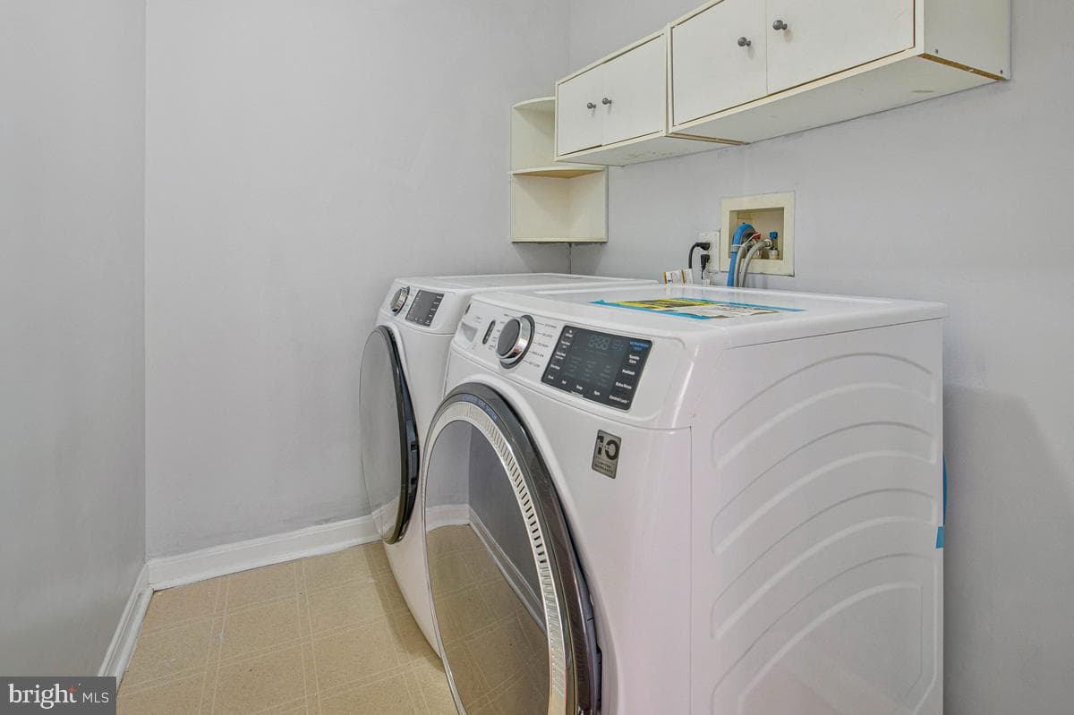 6103 Furley Way photo 12