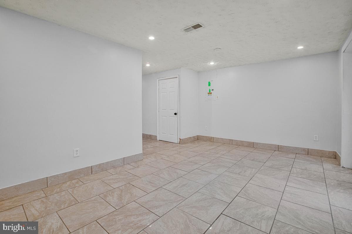 6103 Furley Way photo 22