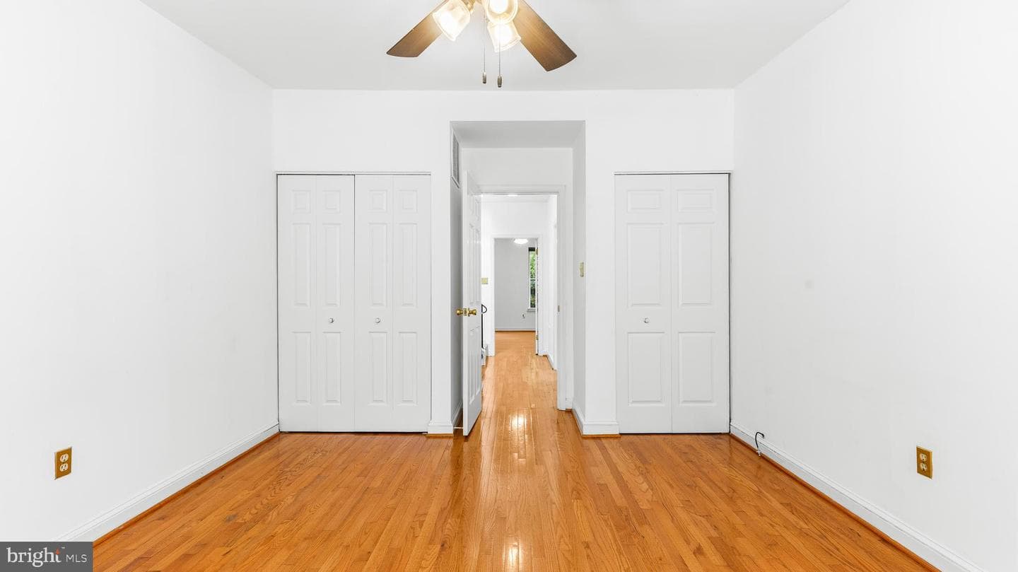 807 S Charles Street S photo 18