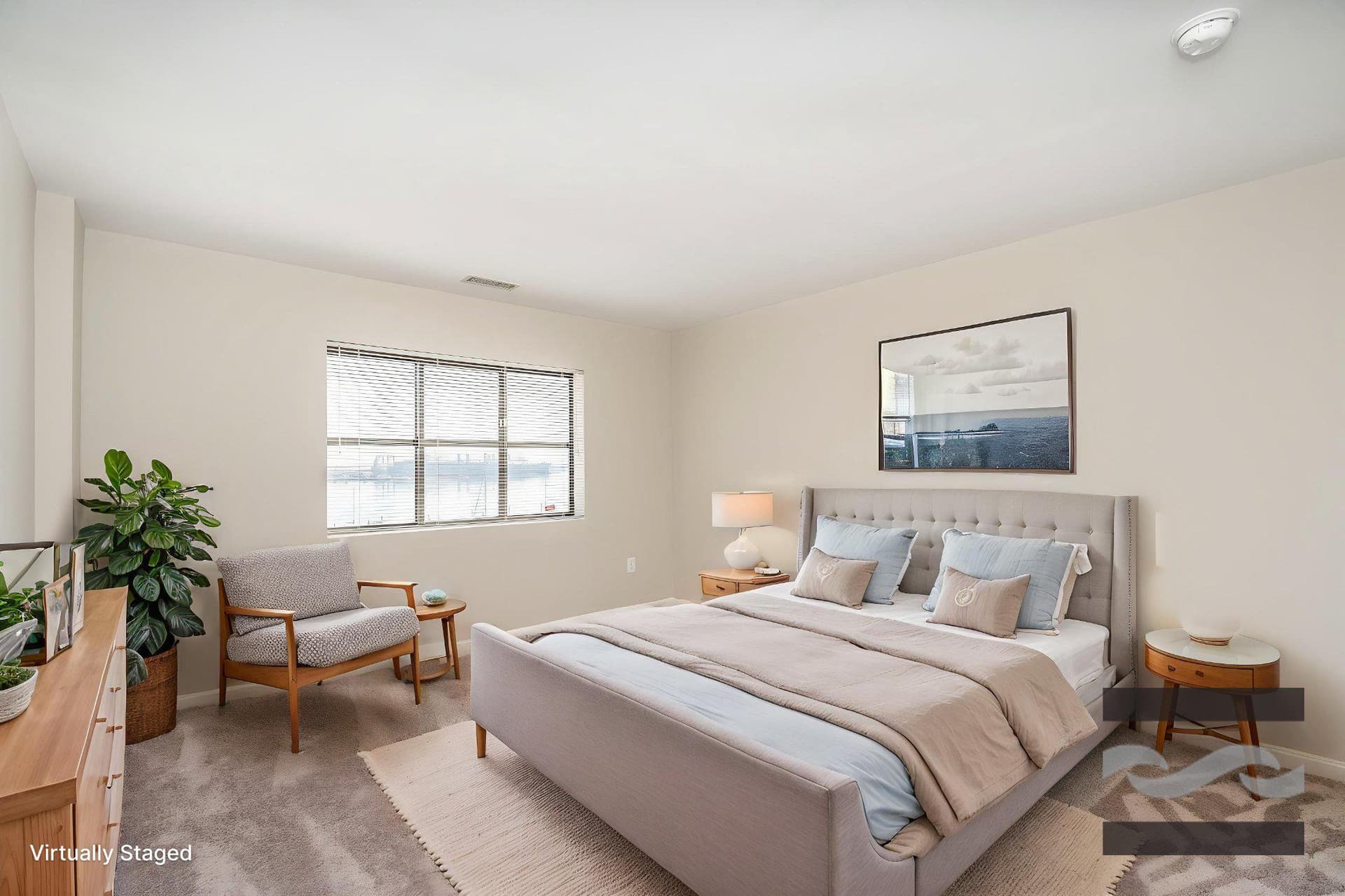 2702 Lighthouse Pt E #532, Baltimore