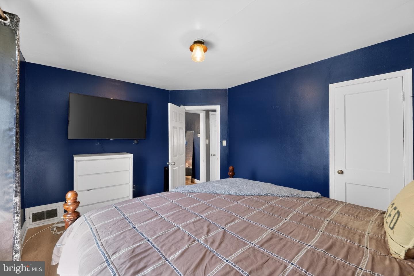 2722 Chesley Avenue photo 16
