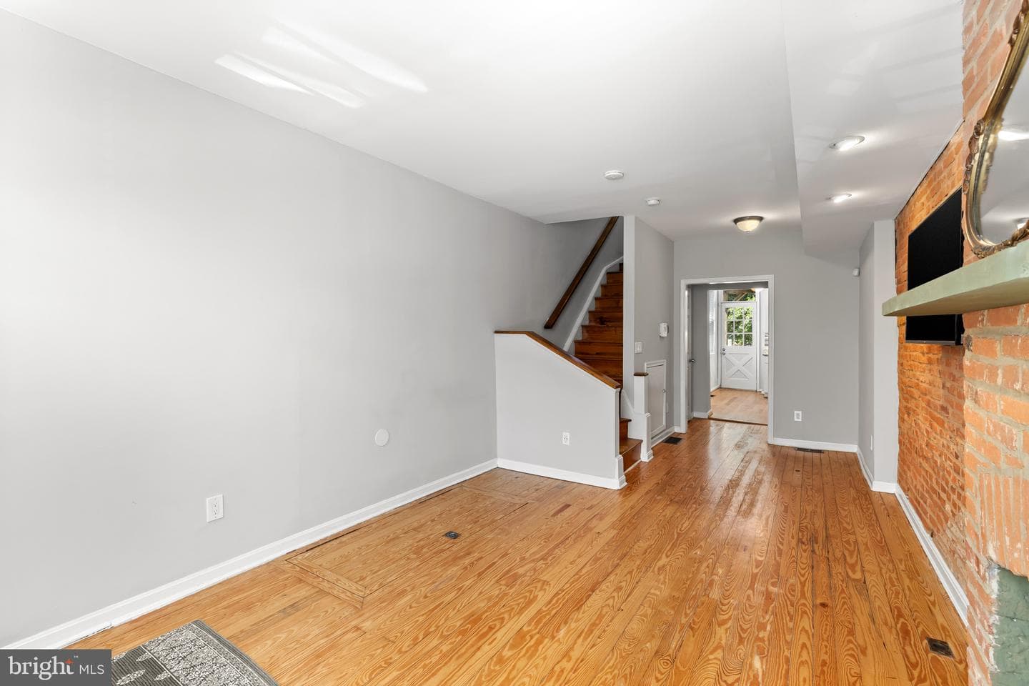 1232 Patapsco Street photo 3