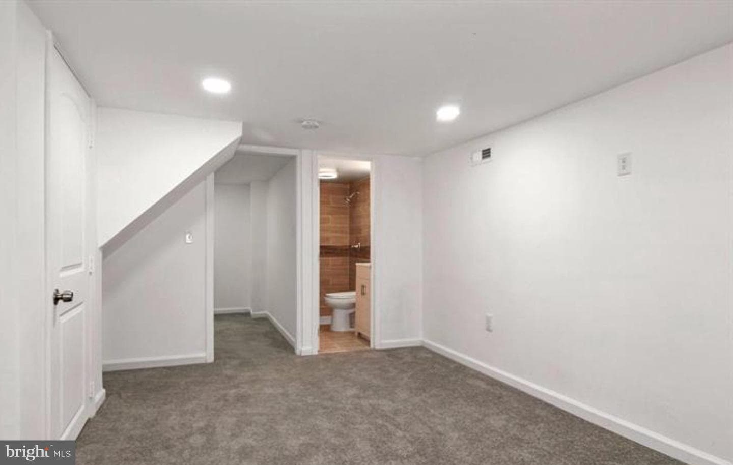 1818 N Ashburton Street photo 21
