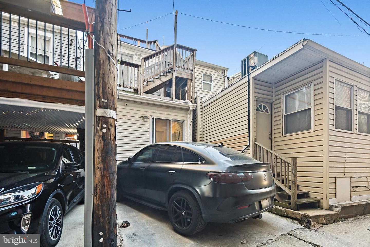 1710 Clarkson St photo 30