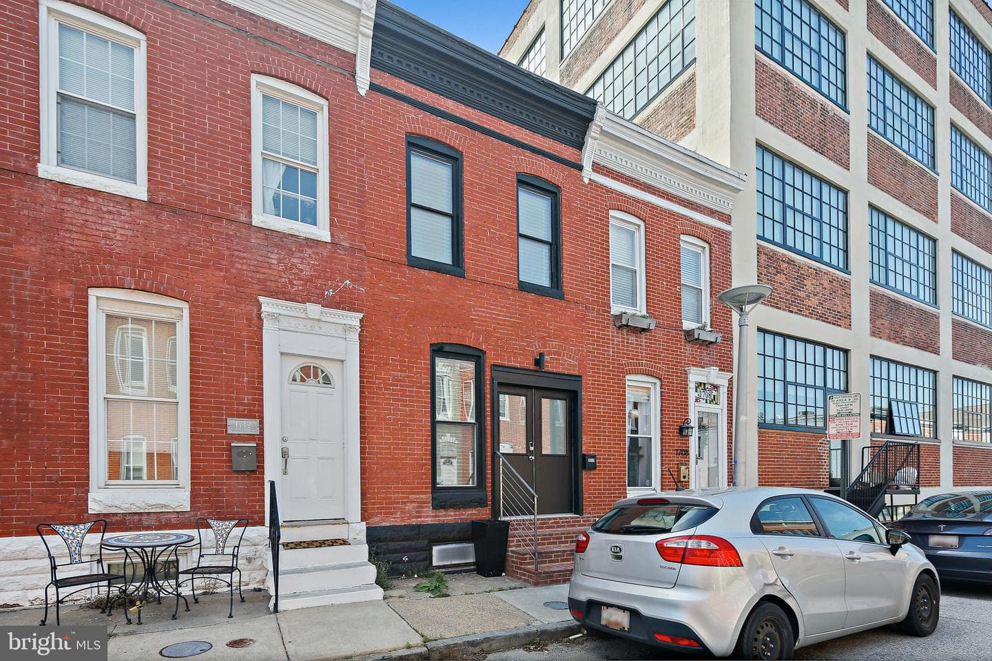 1710 Clarkson St photo 32