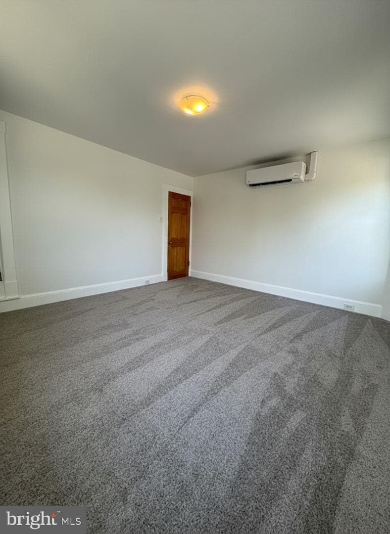 2301 Tacoma St photo 16