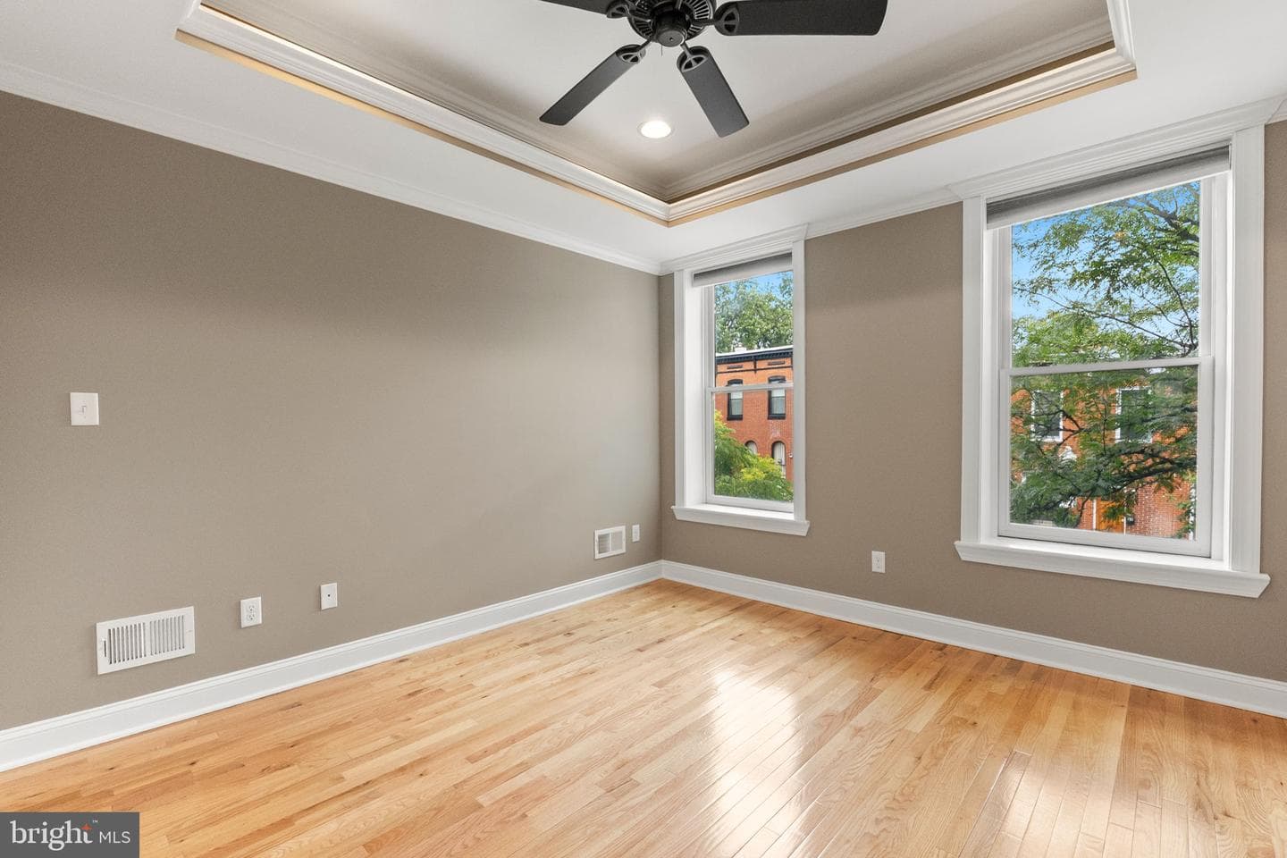 14 S Collington Avenue photo 11