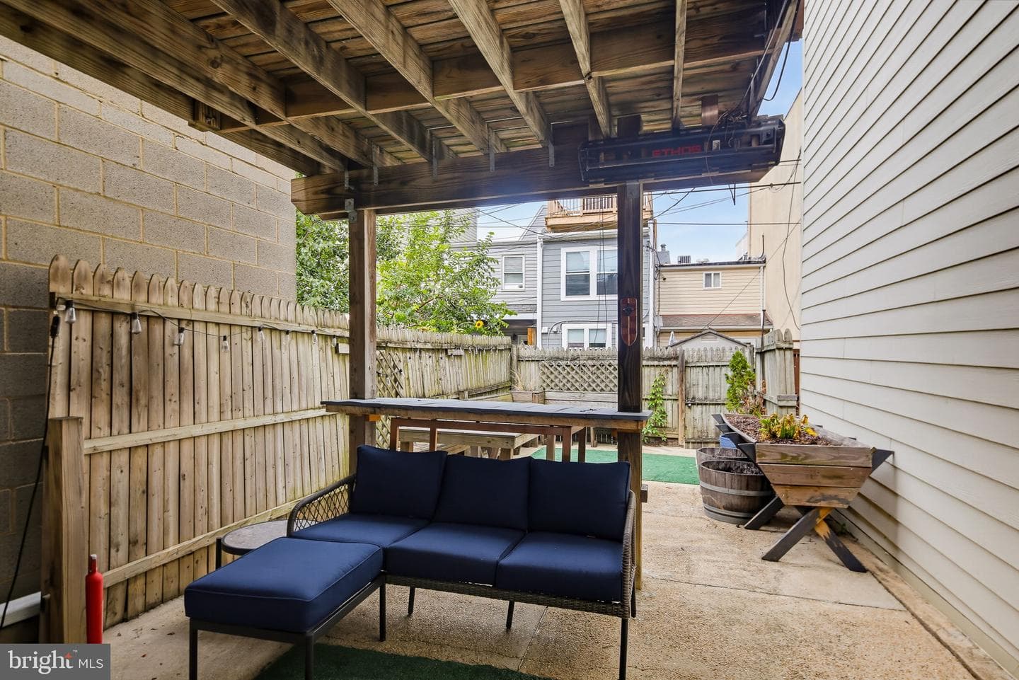 1718 Johnson Street photo 26