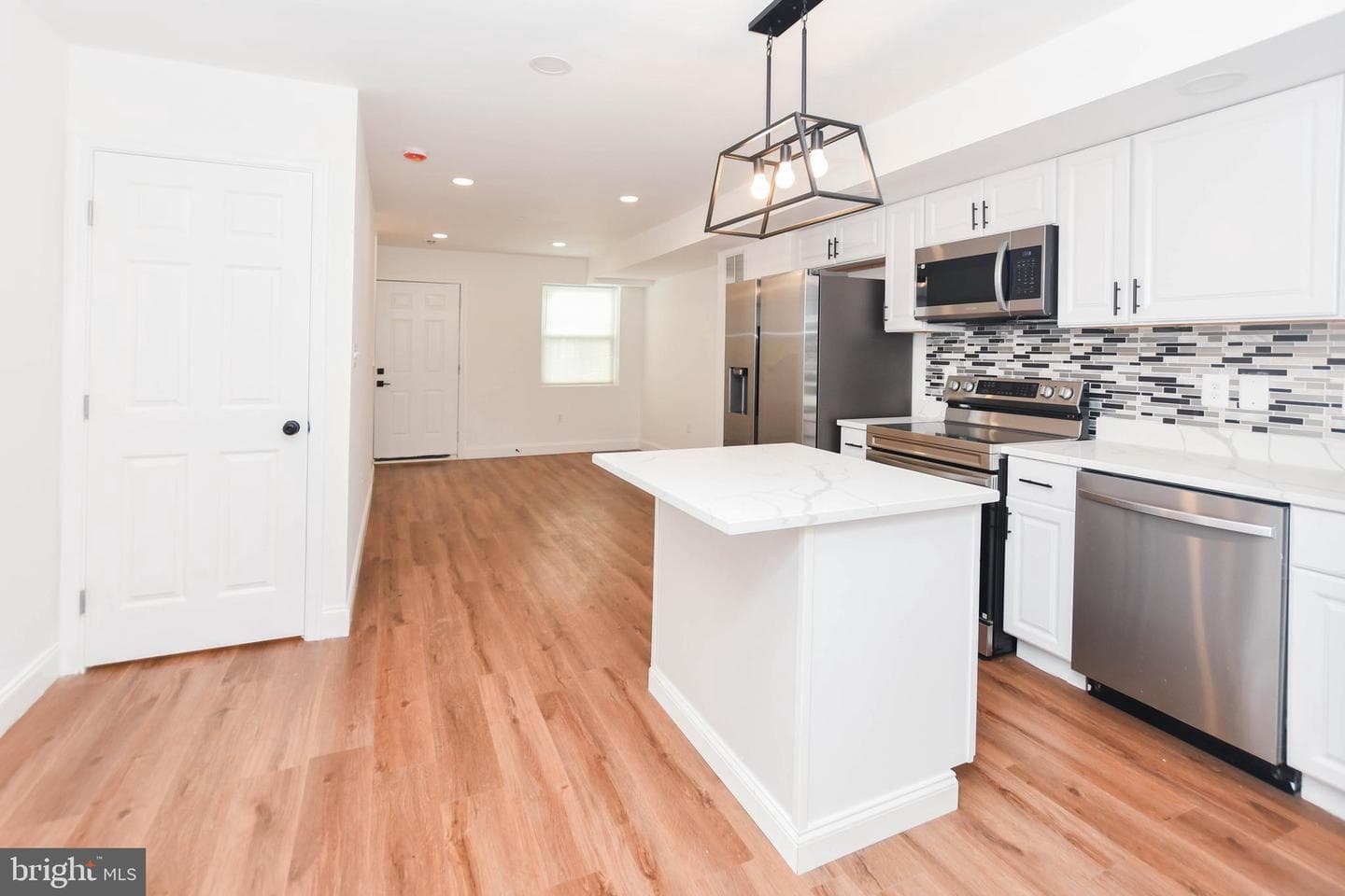 3826 10th Street photo 15