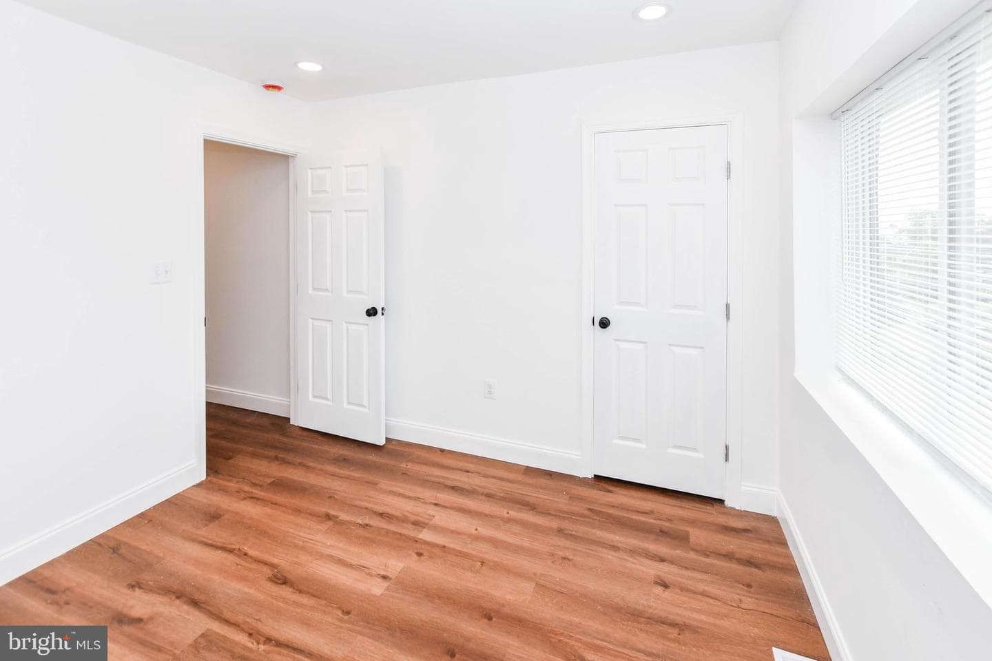 3826 10th Street photo 23