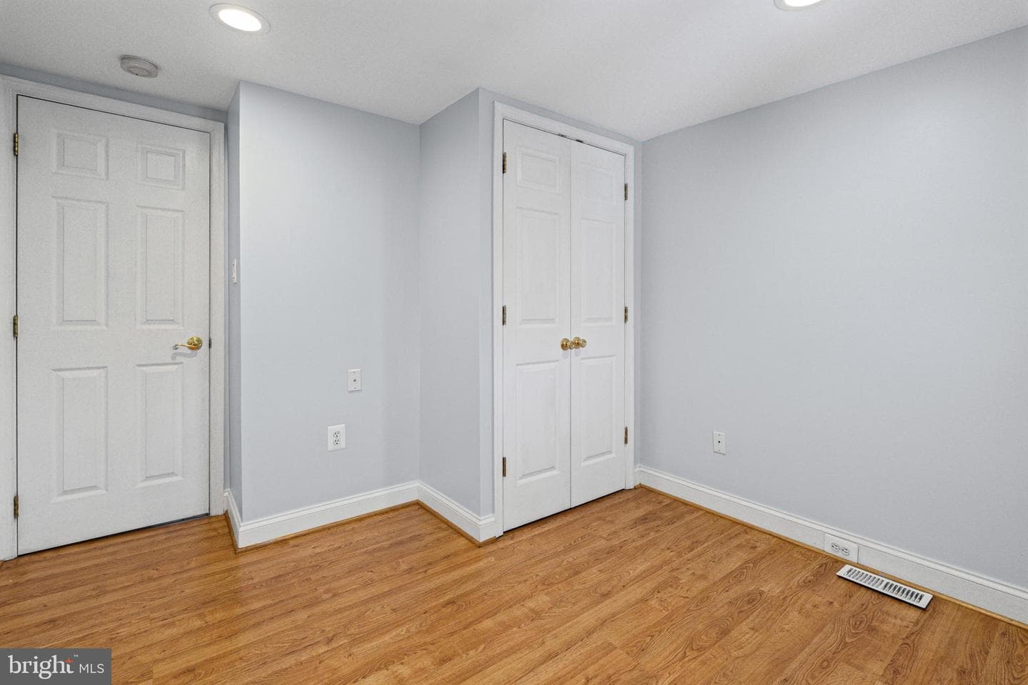 1456 Andre Street photo 16