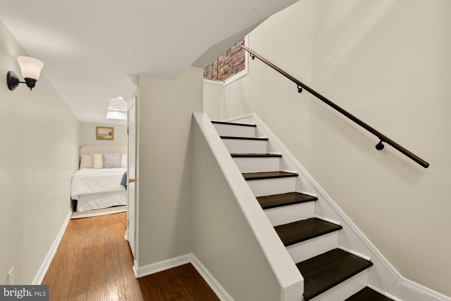 1100 Riverside Avenue photo 18