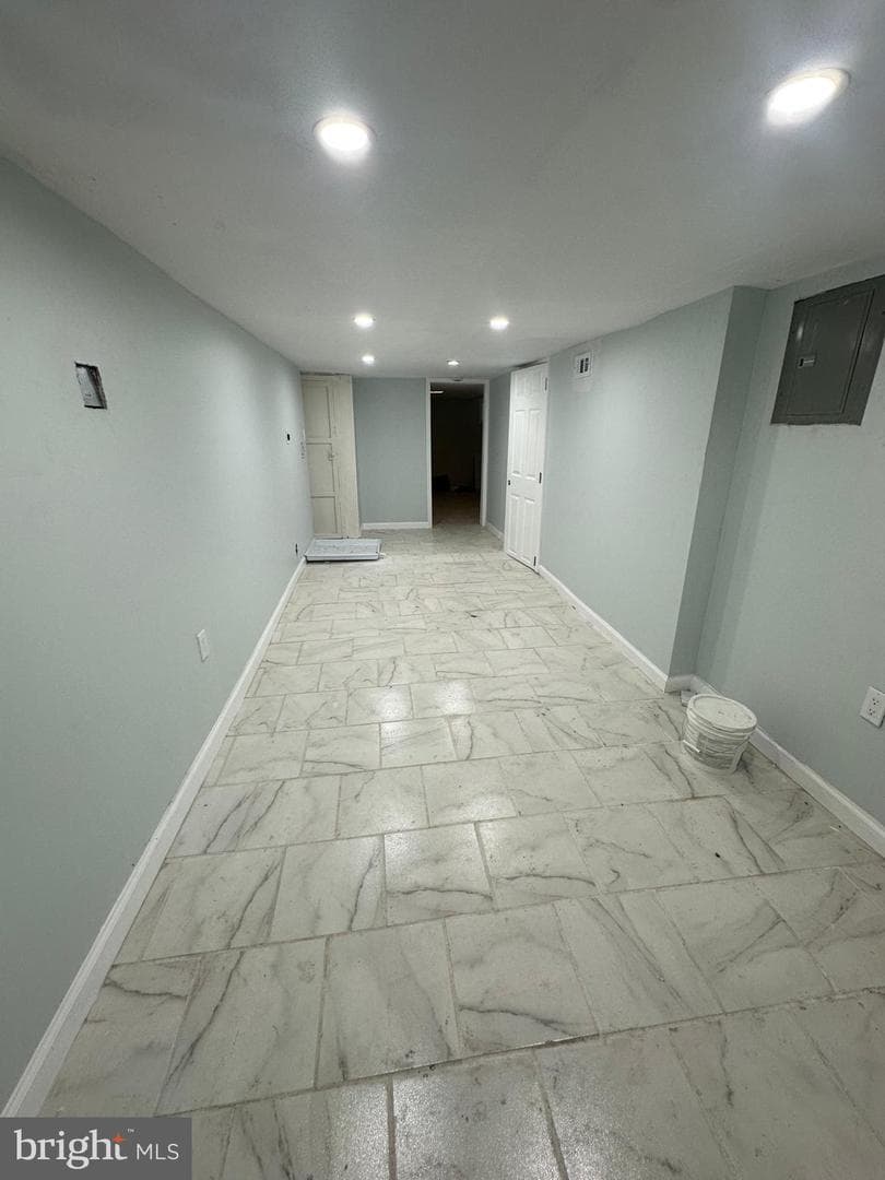 3045 Mathews Street photo 16
