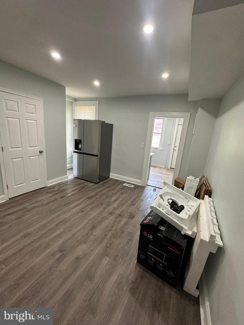 3045 Mathews Street photo 4
