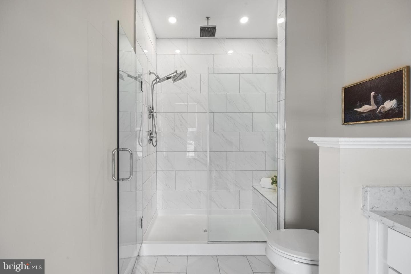 915 Grundy Street photo 27