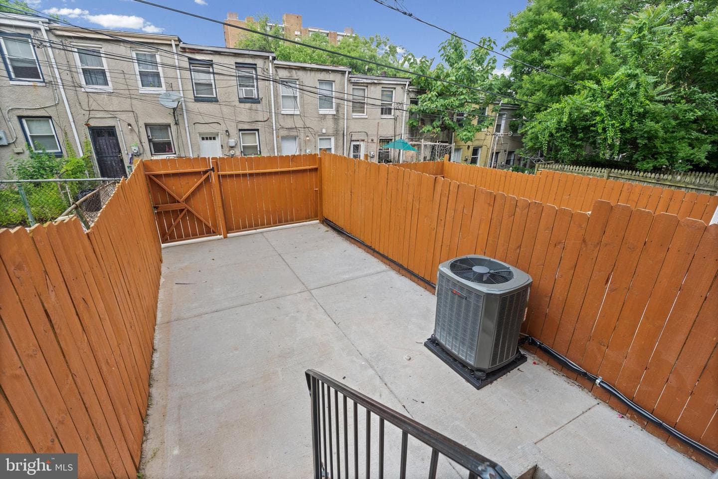 1145 Myrtle Avenue photo 40