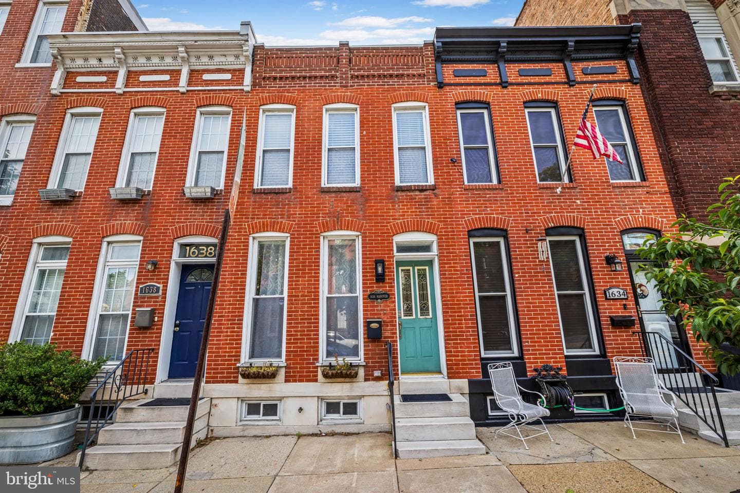 1636 S Hanover Street photo 2