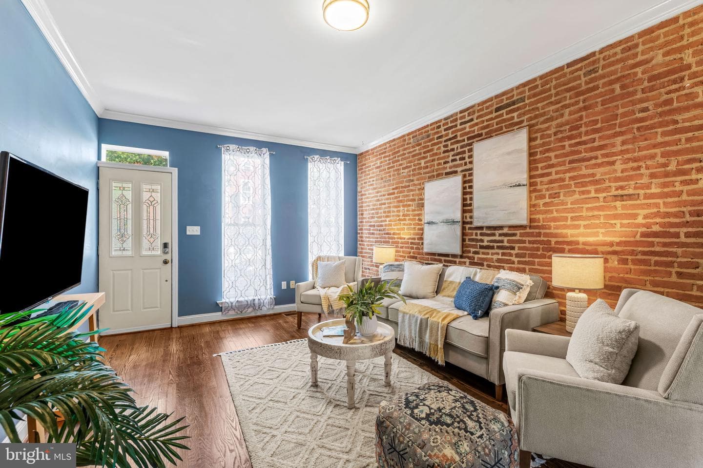 1636 S Hanover Street photo 3