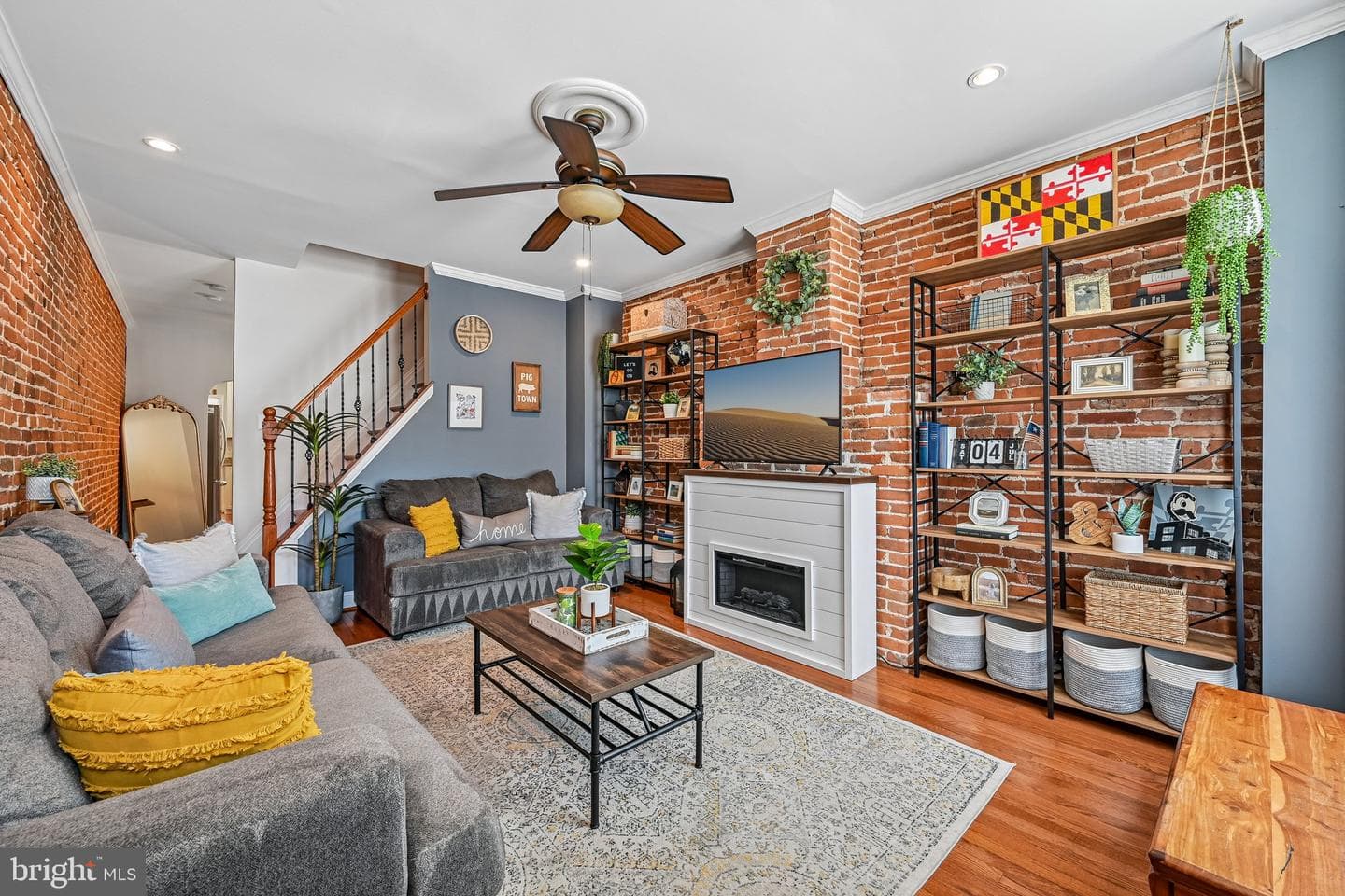 1113 W Cross Street W photo 5