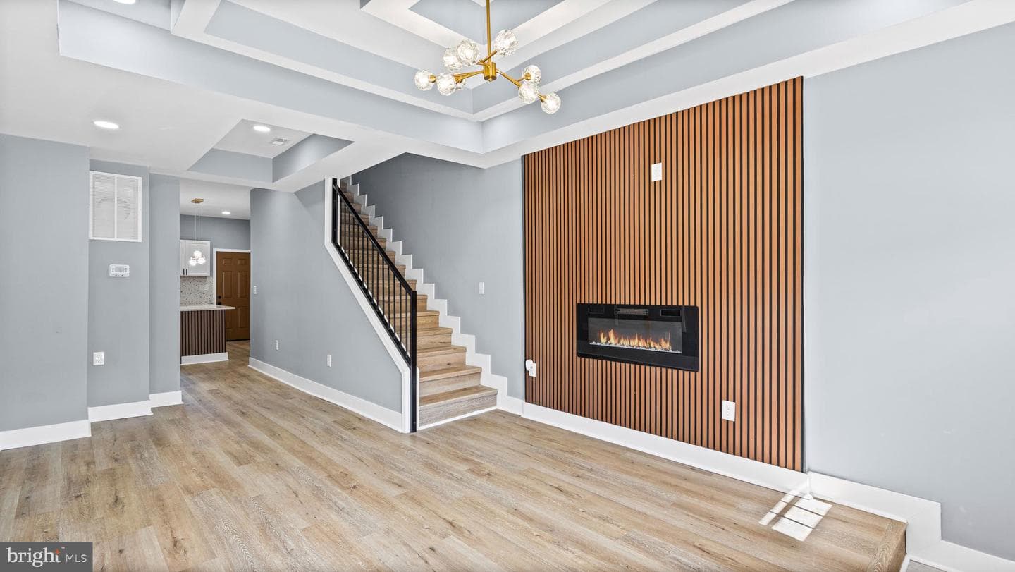 1720 Rutland Avenue photo 3
