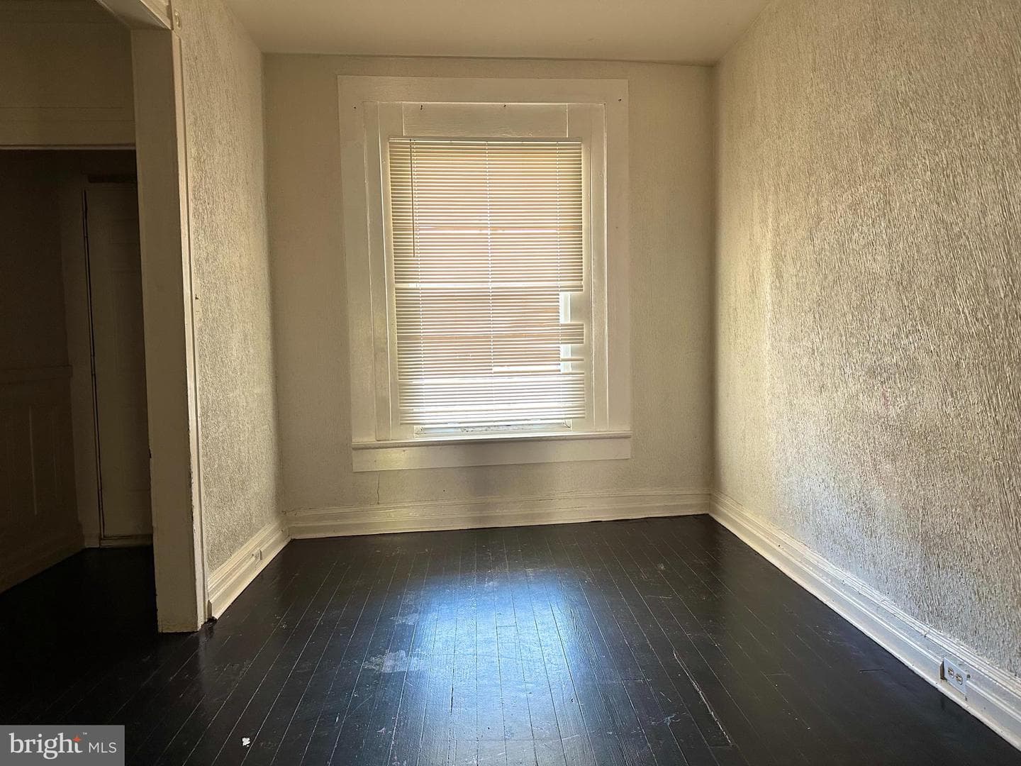 3218 W Belvedere Avenue photo 4