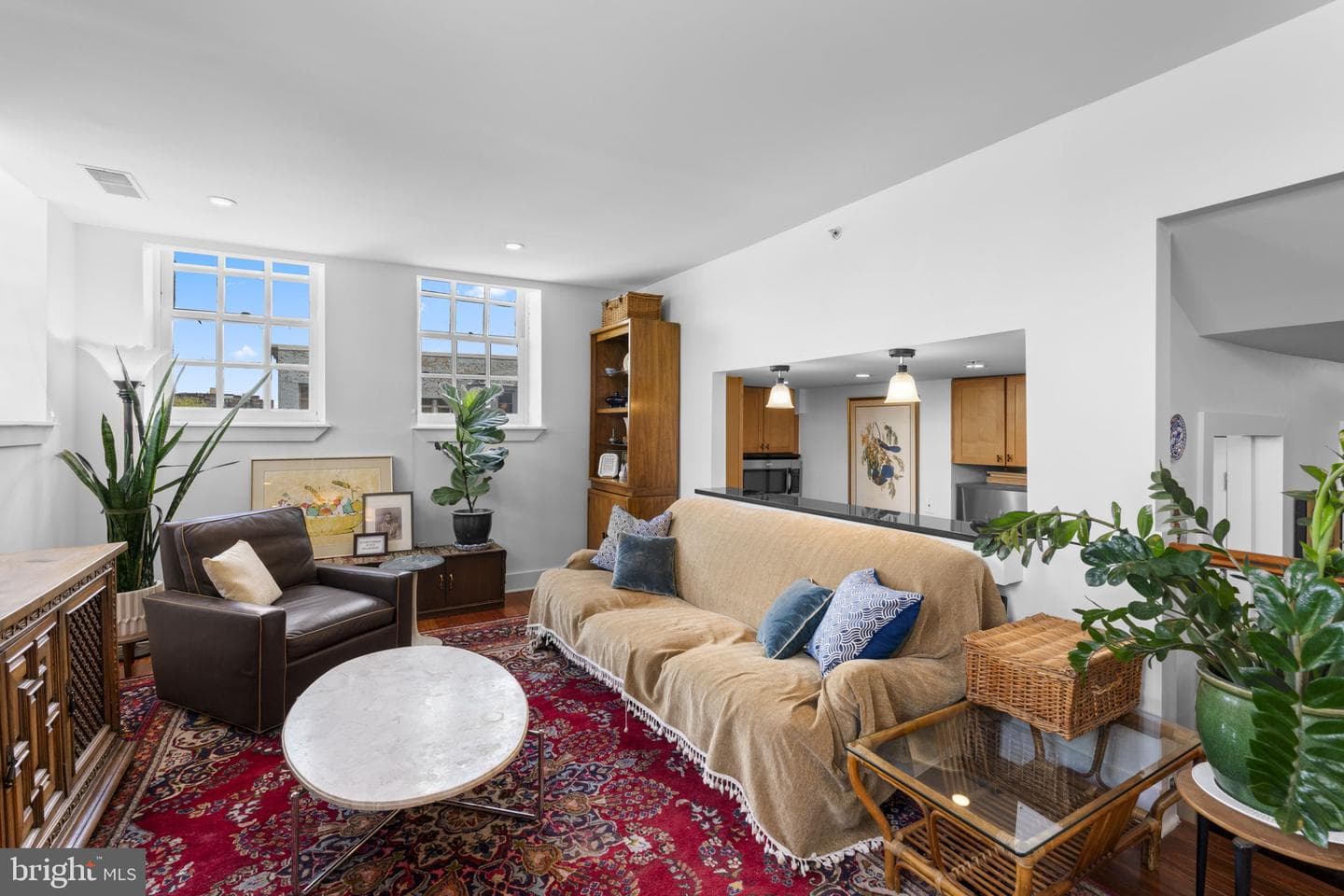 1714 Park Avenue #302 photo 3