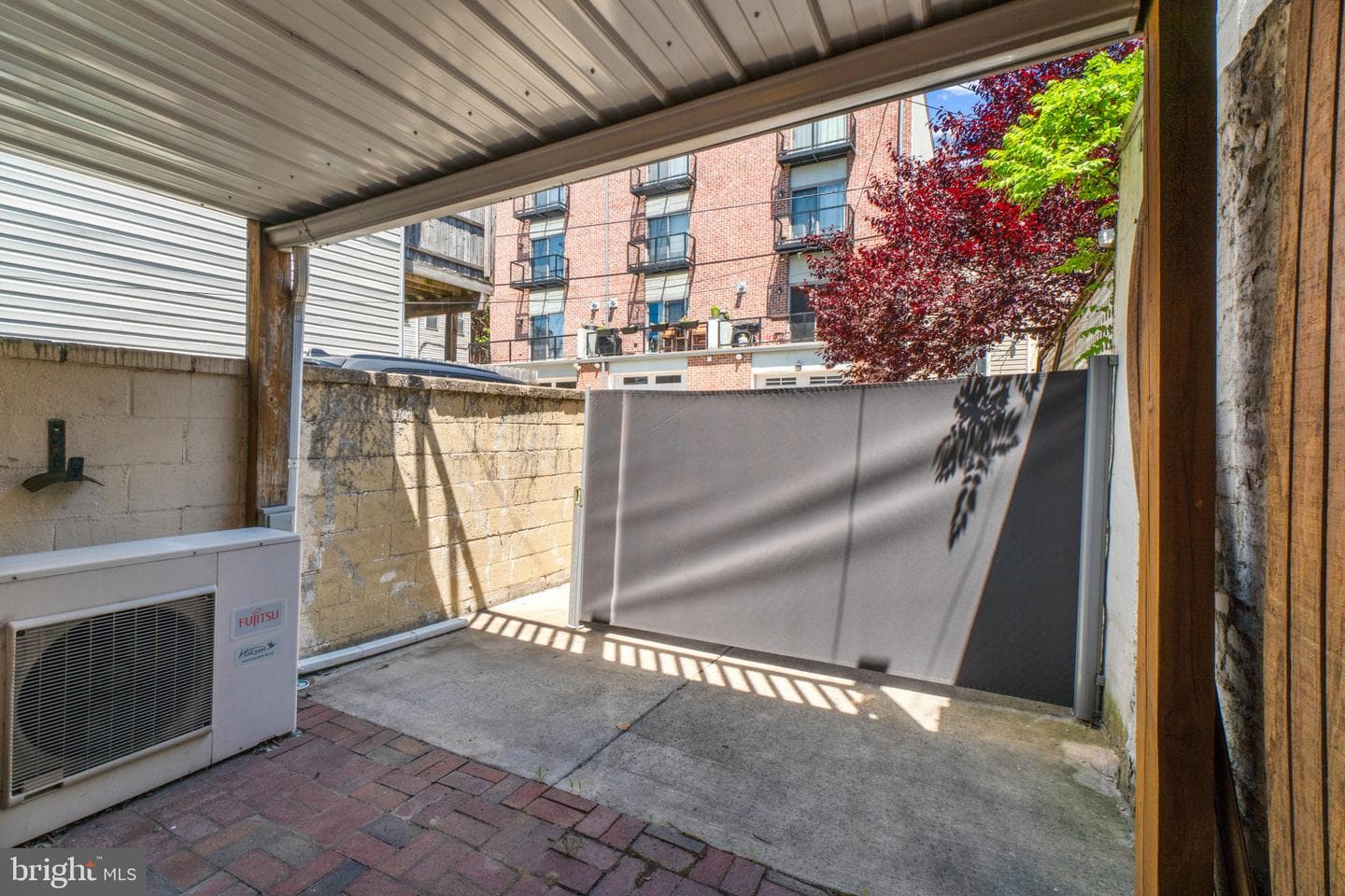 909 S Streeper Street photo 34