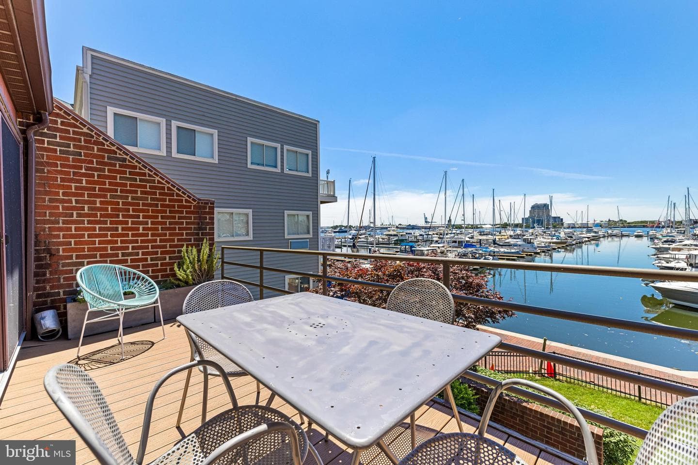 2439 Boston Street photo 51