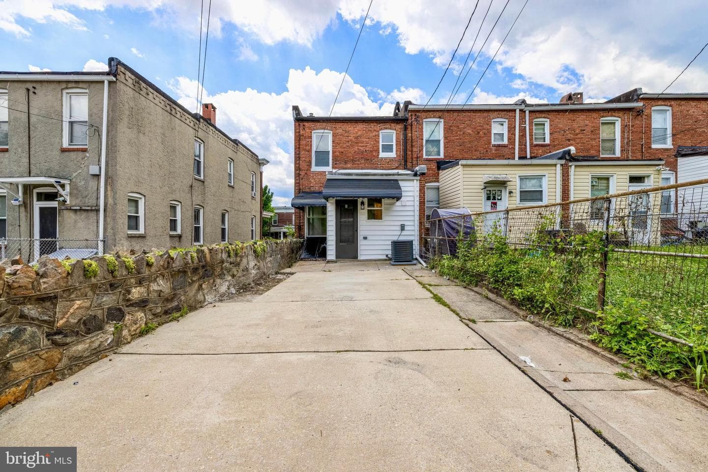 748 Mckewin Avenue photo 27