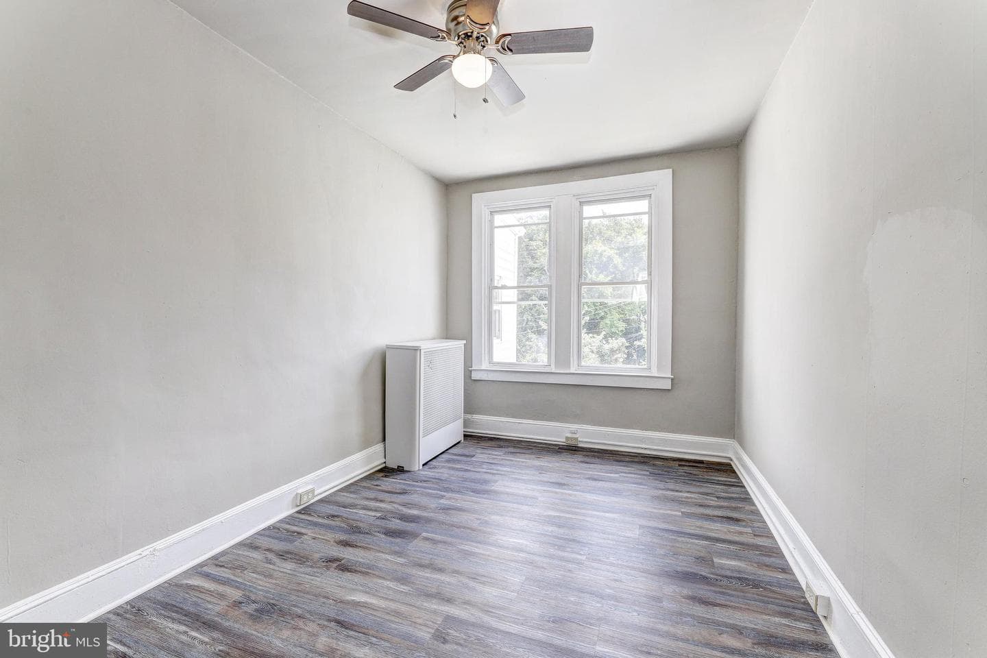 3611 W Garrison Avenue photo 24