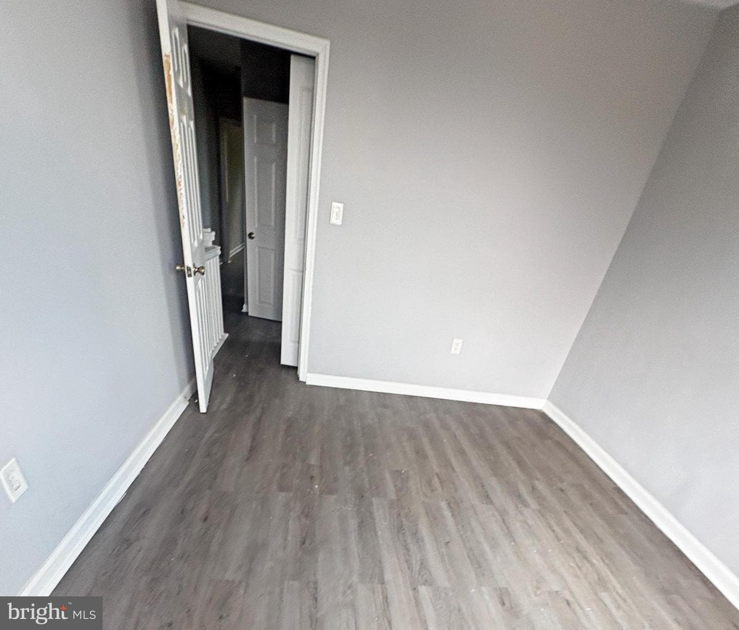 1504 N Washington Street photo 10