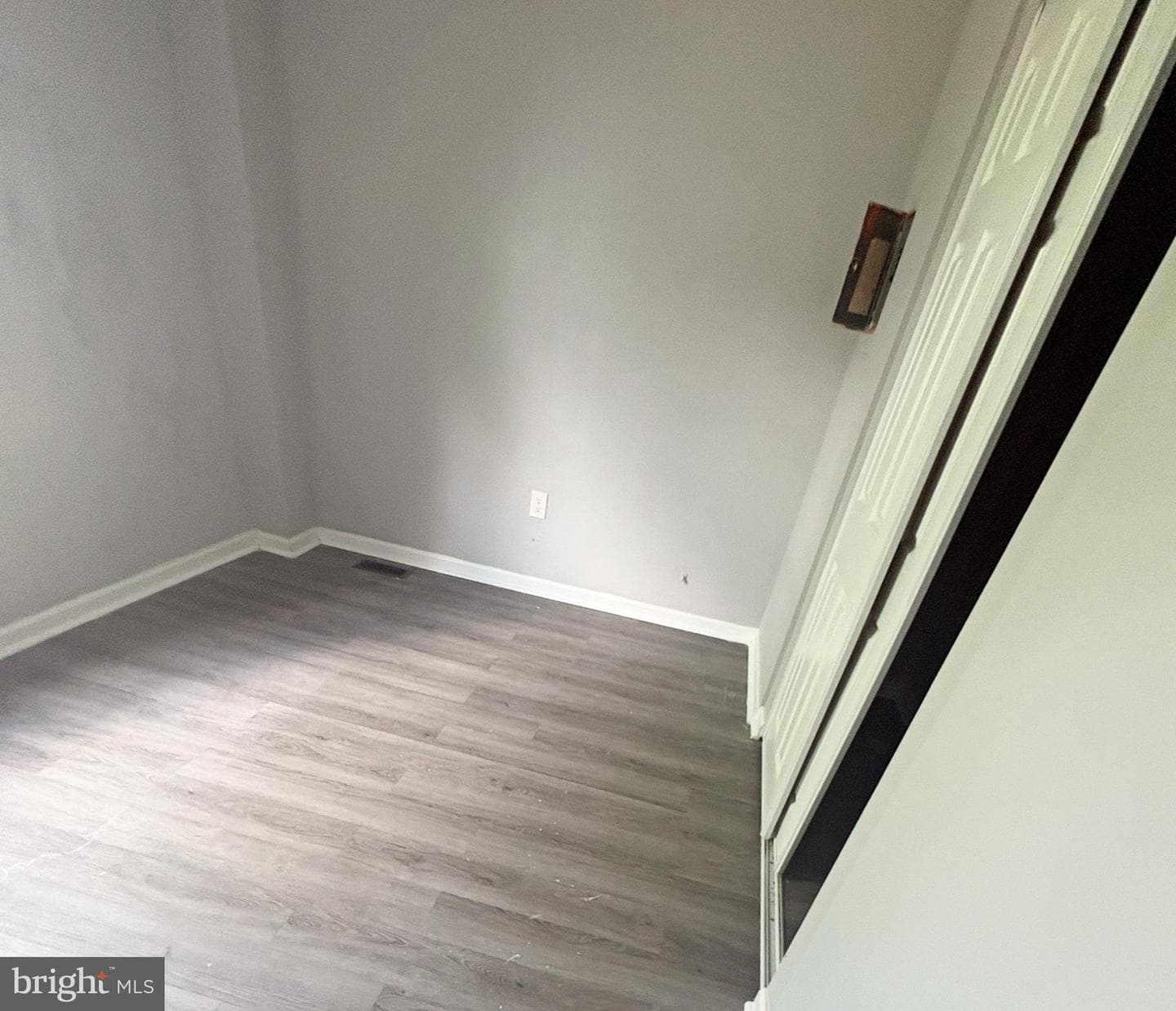 1504 N Washington Street photo 14