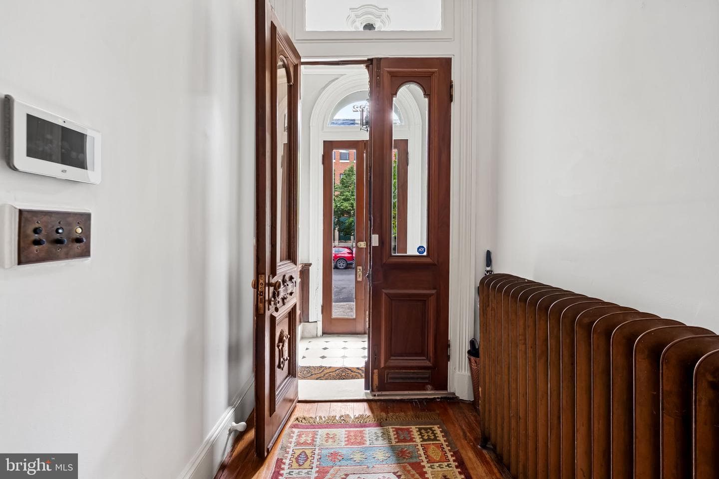 1522 Bolton Street photo 5