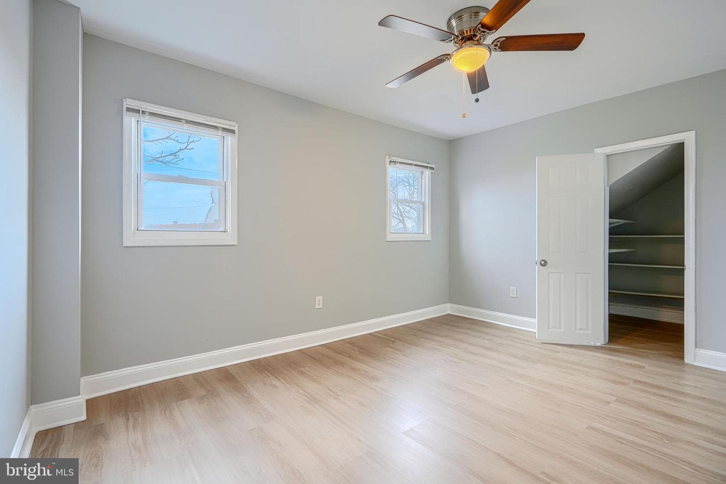 3802 Fernhill Avenue photo 37