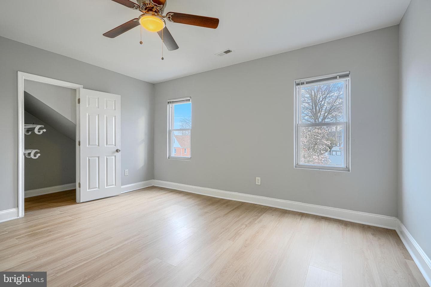 3802 Fernhill Avenue photo 42