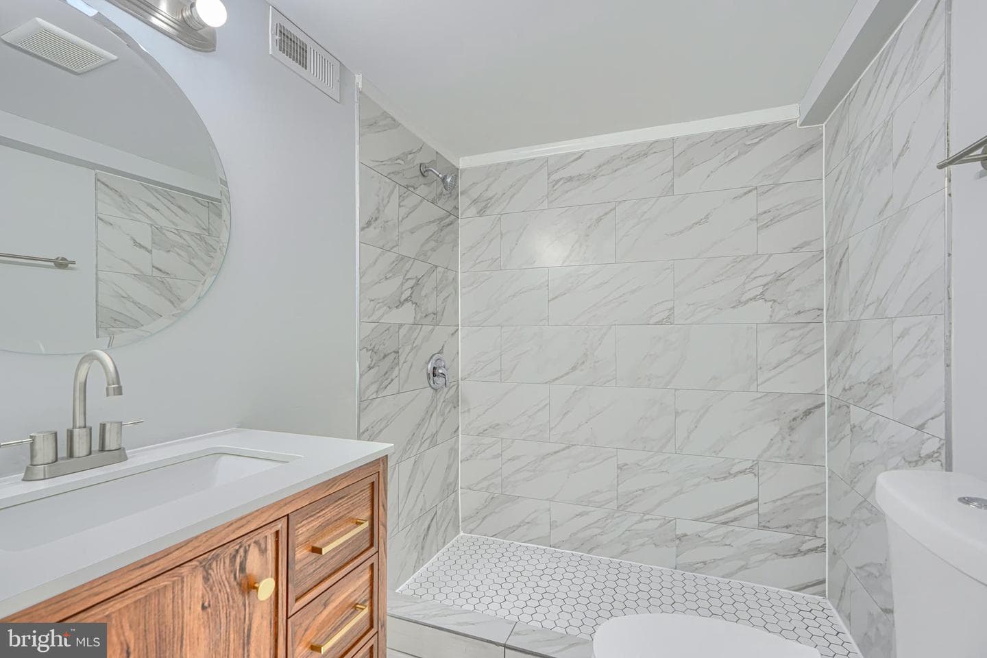3802 Fernhill Avenue photo 48