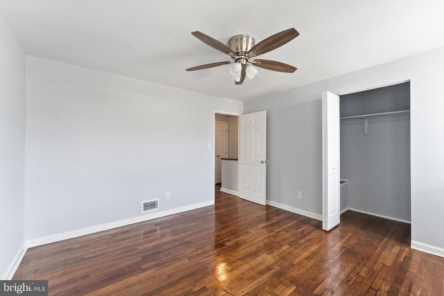 2941 Mallview Road photo 16