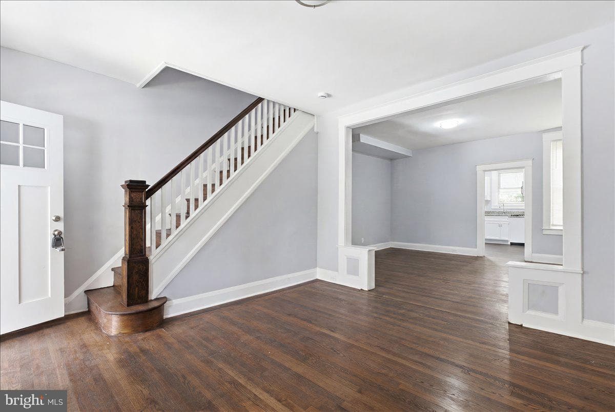 1231 N Potomac Street photo 4