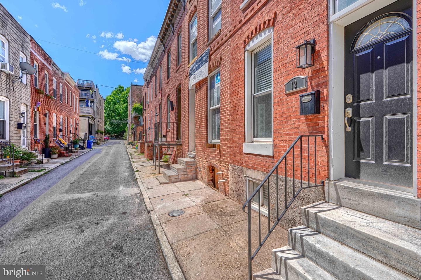 12 N Bradford Street photo 2