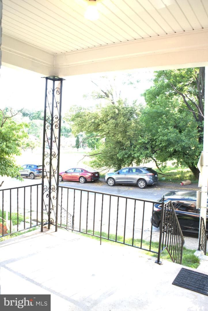 117 S Wickham Rd photo 11
