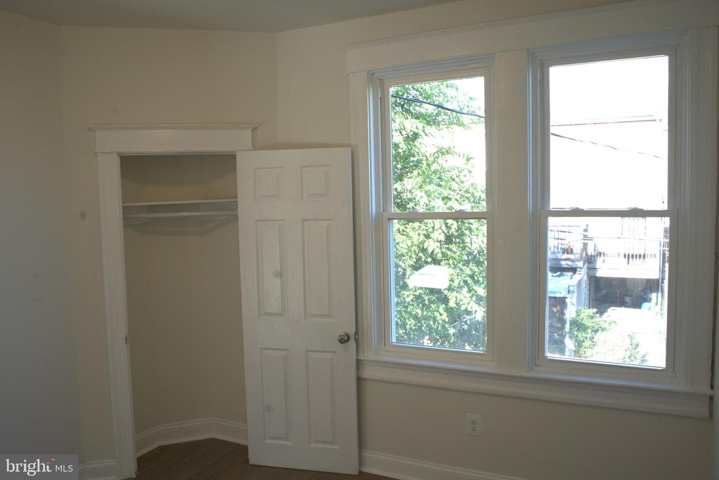 117 S Wickham Rd photo 81