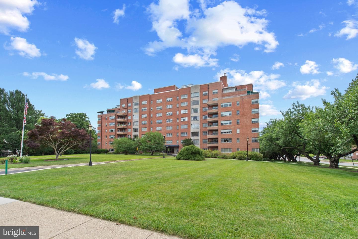 3601 Greenway #806 photo 27