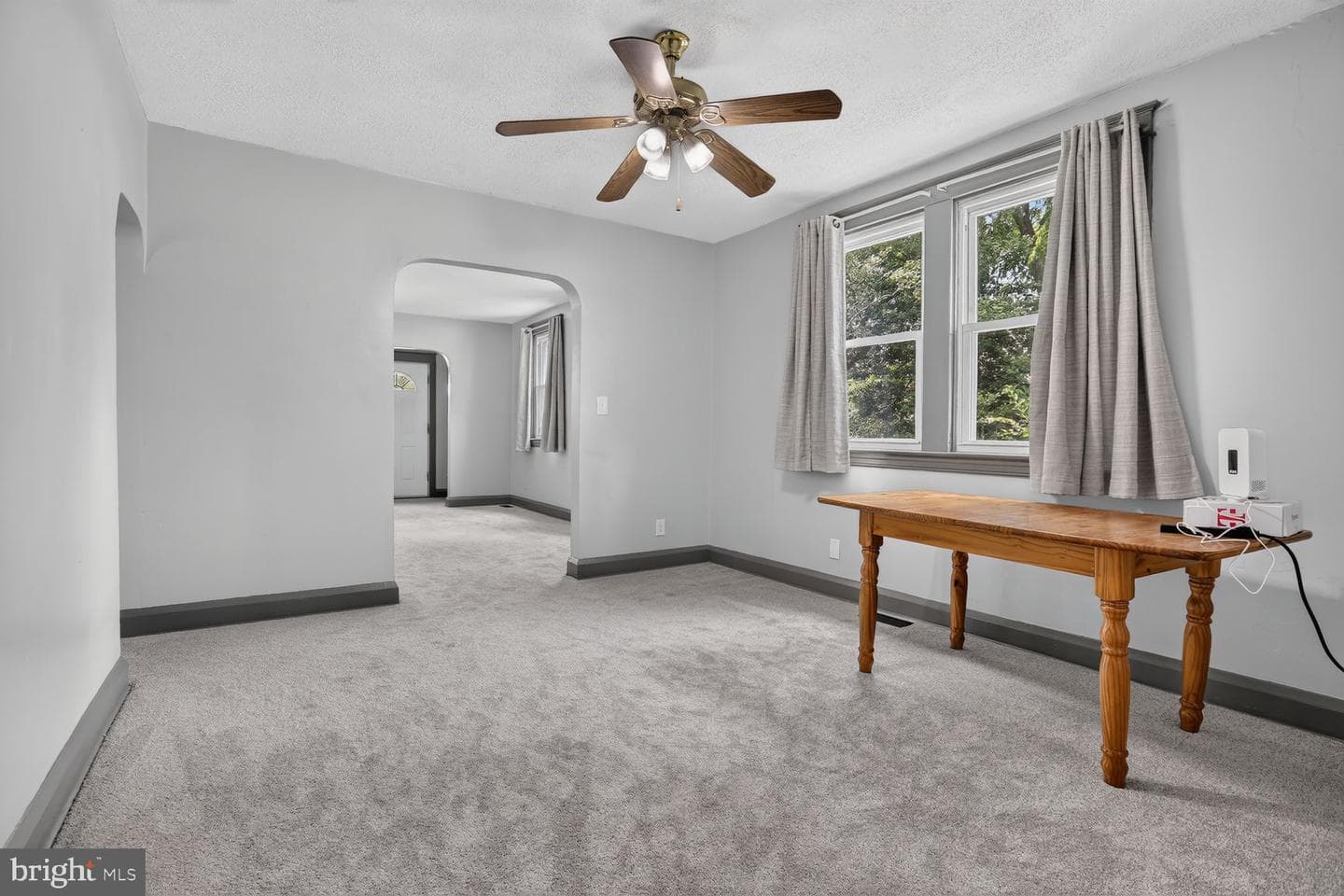 2600 Roselawn Avenue photo 7