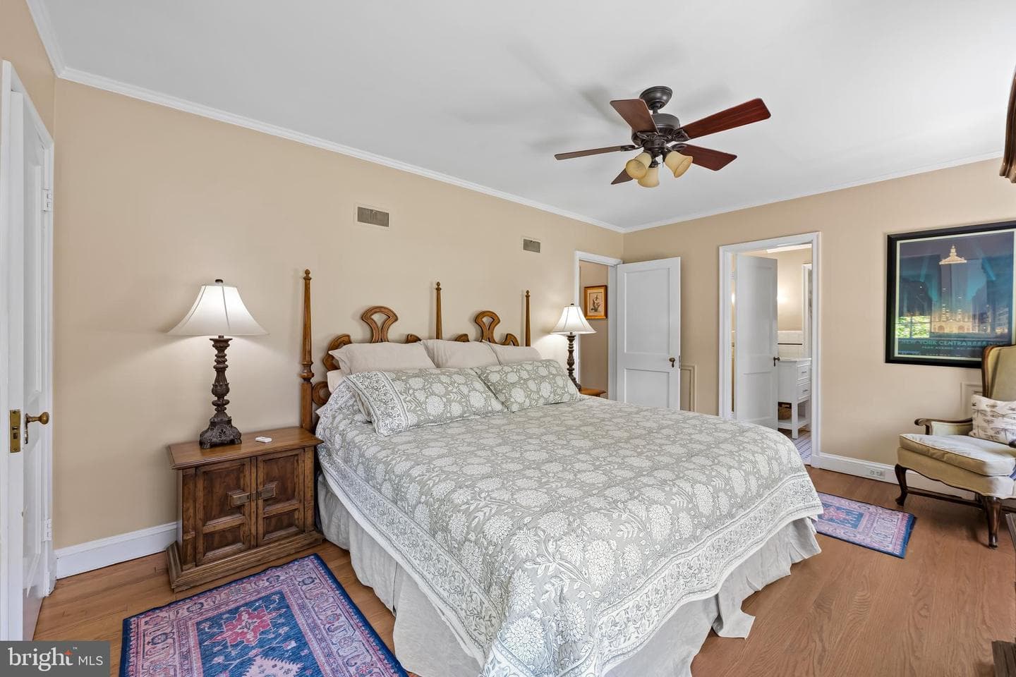 330 Broadmoor Road photo 18