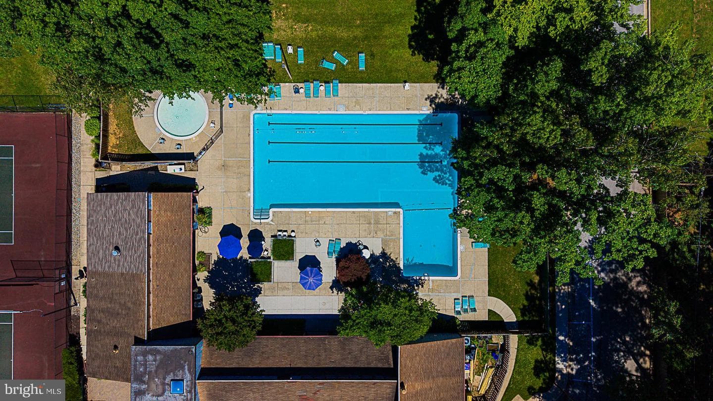 6300 Red Cedar Place #204 photo 22