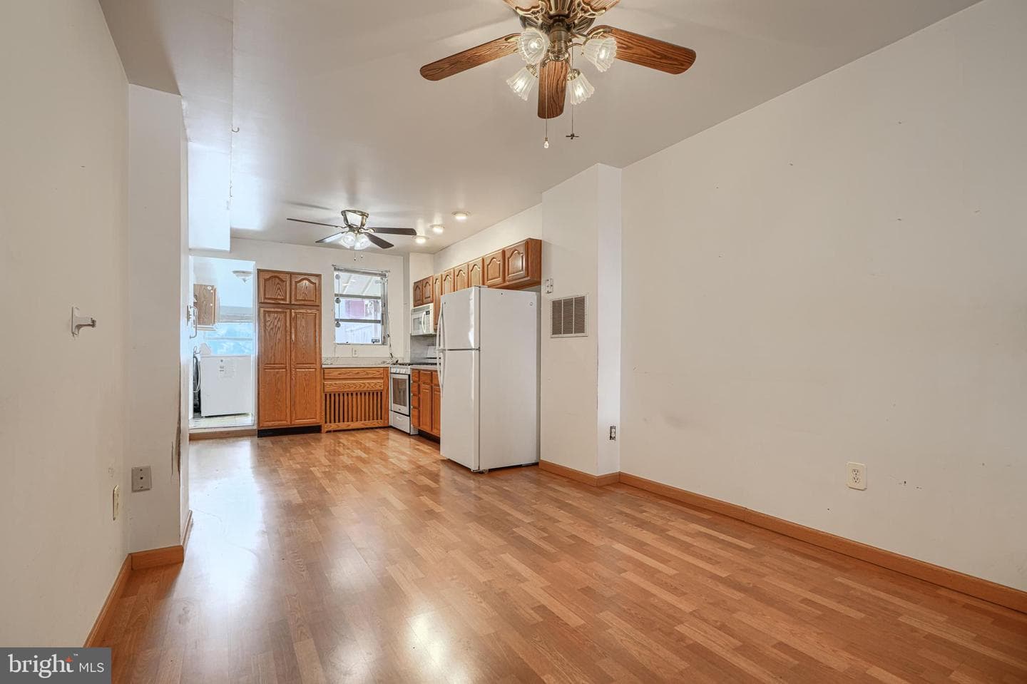1414 Towson St photo 6